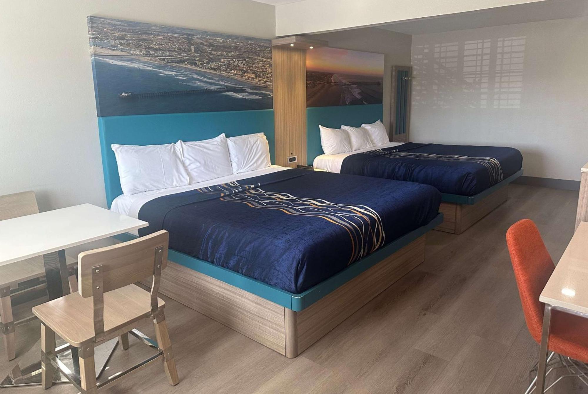 Super 8 By Wyndham Oceanside Downtown 호텔 외부 사진