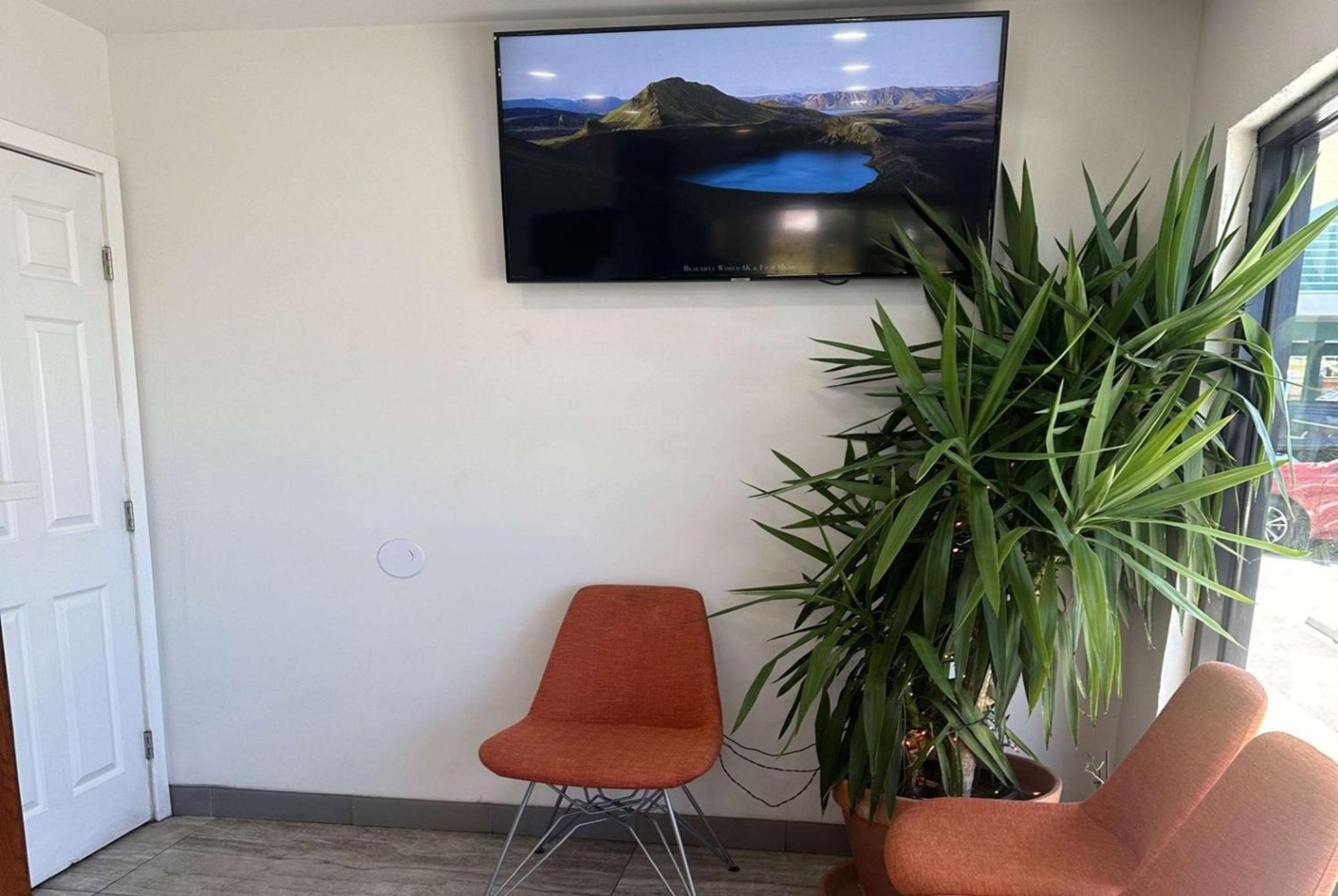 Super 8 By Wyndham Oceanside Downtown 호텔 외부 사진